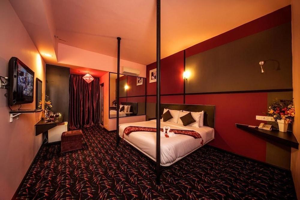 Thy Executive Hotel Джохор-Бару Экстерьер фото