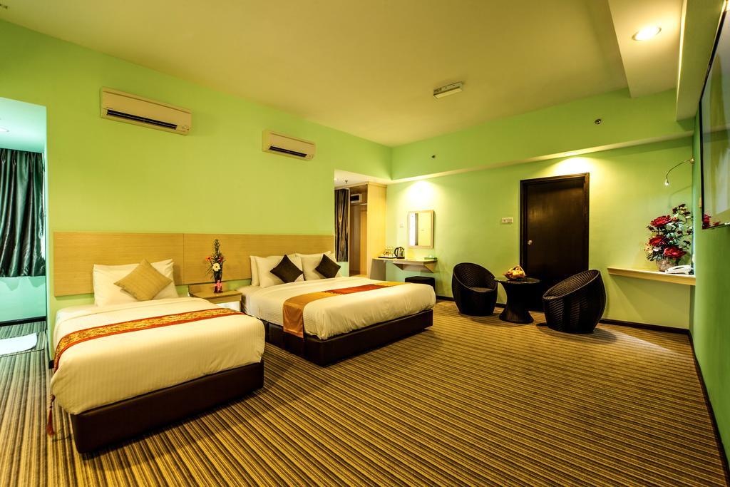 Thy Executive Hotel Джохор-Бару Номер фото