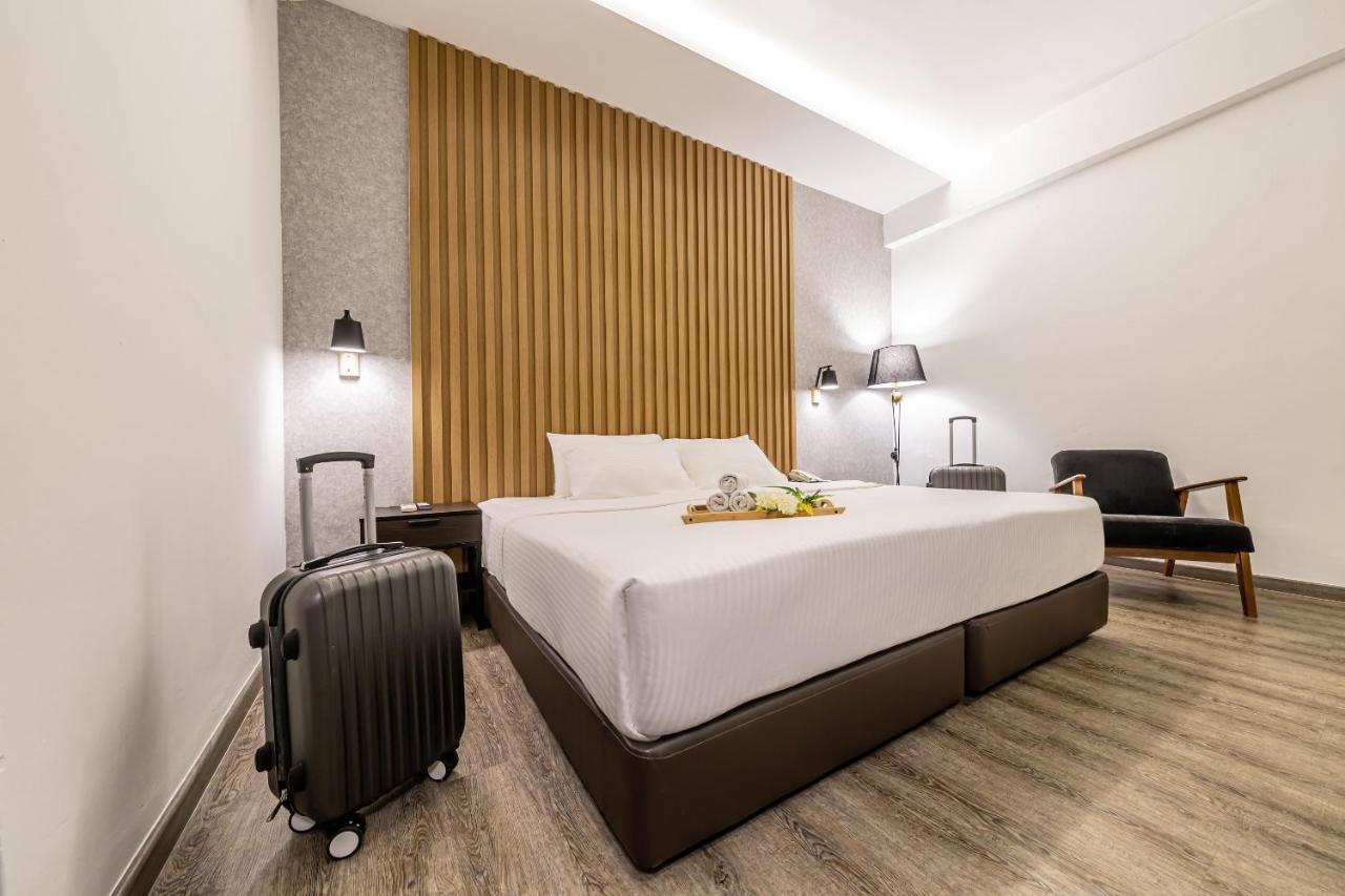 Thy Executive Hotel Джохор-Бару Экстерьер фото